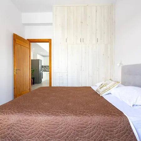 아파트 Alex Luxury Downtown House *